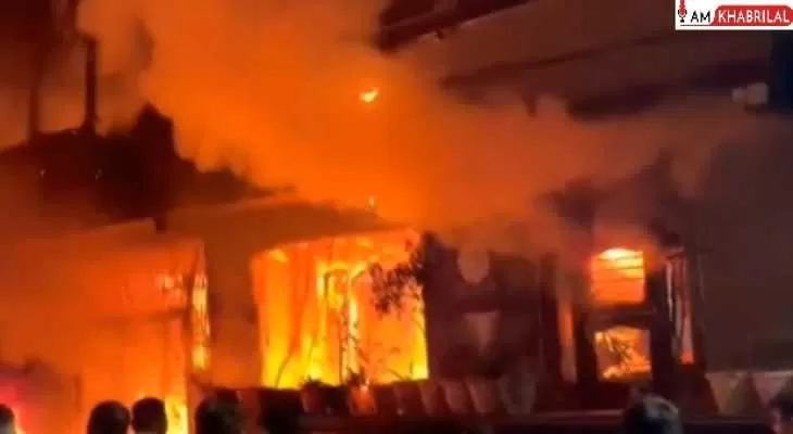 Fire+In+Indore%3A+%E0%A4%87%E0%A4%82%E0%A4%A6%E0%A5%8C%E0%A4%B0+%E0%A4%95%E0%A5%87+%E0%A4%98%E0%A4%B0+%E0%A4%AE%E0%A5%87%E0%A4%82+%E0%A4%B2%E0%A4%97%E0%A5%80+%E0%A4%AD%E0%A5%80%E0%A4%B7%E0%A4%A3+%E0%A4%86%E0%A4%97%2C+%E0%A4%B8%E0%A4%BE%E0%A4%A4+%E0%A4%B2%E0%A5%8B%E0%A4%97%E0%A5%8B%E0%A4%82+%E0%A4%95%E0%A5%80+%E0%A4%9C%E0%A4%B2%E0%A4%95%E0%A4%B0+%E0%A4%AE%E0%A5%8C%E0%A4%A4%3B+%E0%A4%9C%E0%A4%BE%E0%A4%82%E0%A4%9A+%E0%A4%AE%E0%A5%87%E0%A4%82+%E0%A4%9C%E0%A5%81%E0%A4%9F%E0%A4%BE+%E0%A4%AA%E0%A5%8D%E0%A4%B0%E0%A4%B6%E0%A4%BE%E0%A4%B8%E0%A4%A8