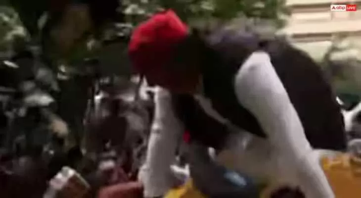 %E0%A4%B5%E0%A5%8B%E0%A4%9F+%E0%A4%9A%E0%A5%8B%E0%A4%B0%E0%A5%80%27+%E0%A4%95%E0%A5%87+%E0%A4%B5%E0%A4%BF%E0%A4%B0%E0%A5%8B%E0%A4%A7+%E0%A4%AE%E0%A5%87%E0%A4%82+%E0%A4%AE%E0%A4%B9%E0%A5%81%E0%A4%86+%E0%A4%AE%E0%A5%8B%E0%A4%87%E0%A4%A4%E0%A5%8D%E0%A4%B0%E0%A4%BE+%E0%A4%AC%E0%A5%87%E0%A4%B9%E0%A5%8B%E0%A4%B6+%E0%A4%B9%E0%A5%81%E0%A4%88%E0%A4%82%2C+%E0%A4%85%E0%A4%96%E0%A4%BF%E0%A4%B2%E0%A5%87%E0%A4%B6+%E0%A4%AC%E0%A5%88%E0%A4%B0%E0%A4%BF%E0%A4%95%E0%A5%87%E0%A4%A1+%E0%A4%AB%E0%A4%BE%E0%A4%82%E0%A4%A6%E0%A4%95%E0%A4%B0+%E0%A4%95%E0%A5%82%E0%A4%A6%E0%A5%87%2C+%E0%A4%B0%E0%A4%BE%E0%A4%B9%E0%A5%81%E0%A4%B2-%E0%A4%AA%E0%A5%8D%E0%A4%B0%E0%A4%BF%E0%A4%AF%E0%A4%82%E0%A4%95%E0%A4%BE+%E0%A4%B9%E0%A4%BF%E0%A4%B0%E0%A4%BE%E0%A4%B8%E0%A4%A4+%E0%A4%AE%E0%A5%87%E0%A4%82