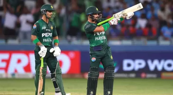 'गिल और अभिषेक का 'ब्रह्मास्त्र' फरहान की AK-47 से ज़्यादा असरदार था...', पाकिस्तानी क्रिकेटर ने अपनी ही टीम पर निशाना साधा...